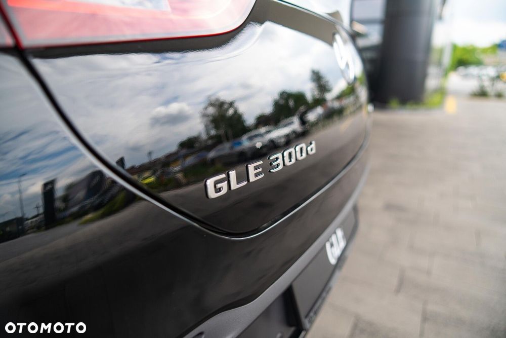 Mercedes-Benz GLE - 35