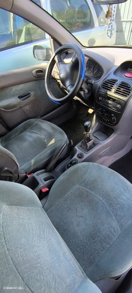 Peugeot 206 1.1 XR - 8
