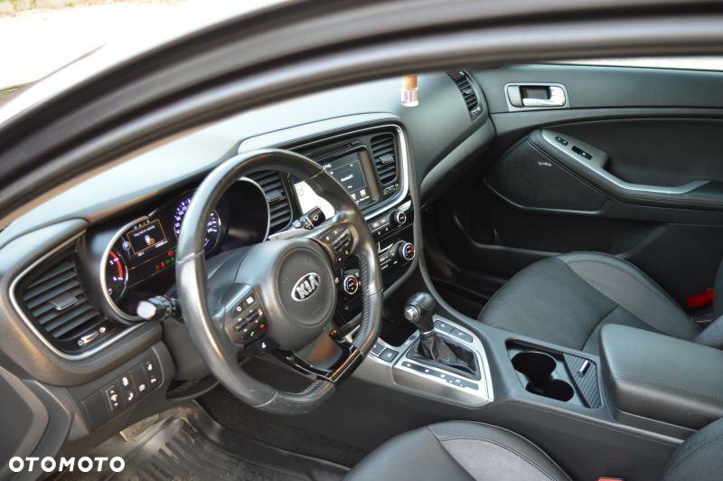Kia Optima - 18
