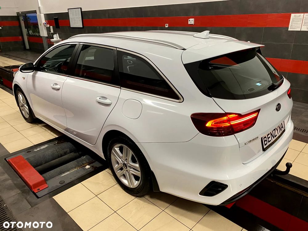 Kia Ceed 1.5 T-GDI DCT7 OPF Platinum Edition - 15