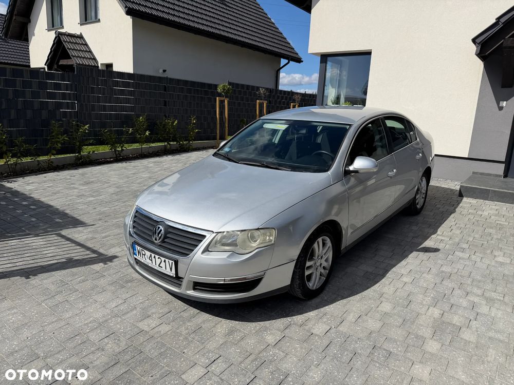 Volkswagen Passat 2.0 FSI Automatik Comfortline - 9