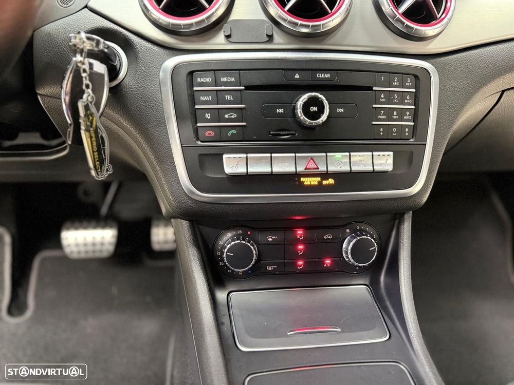 Mercedes-Benz CLA 220 d AMG Line Aut. - 24