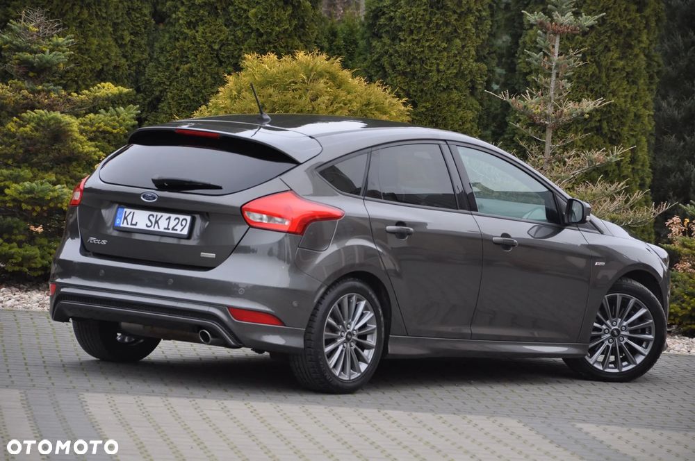 Ford Focus - 20