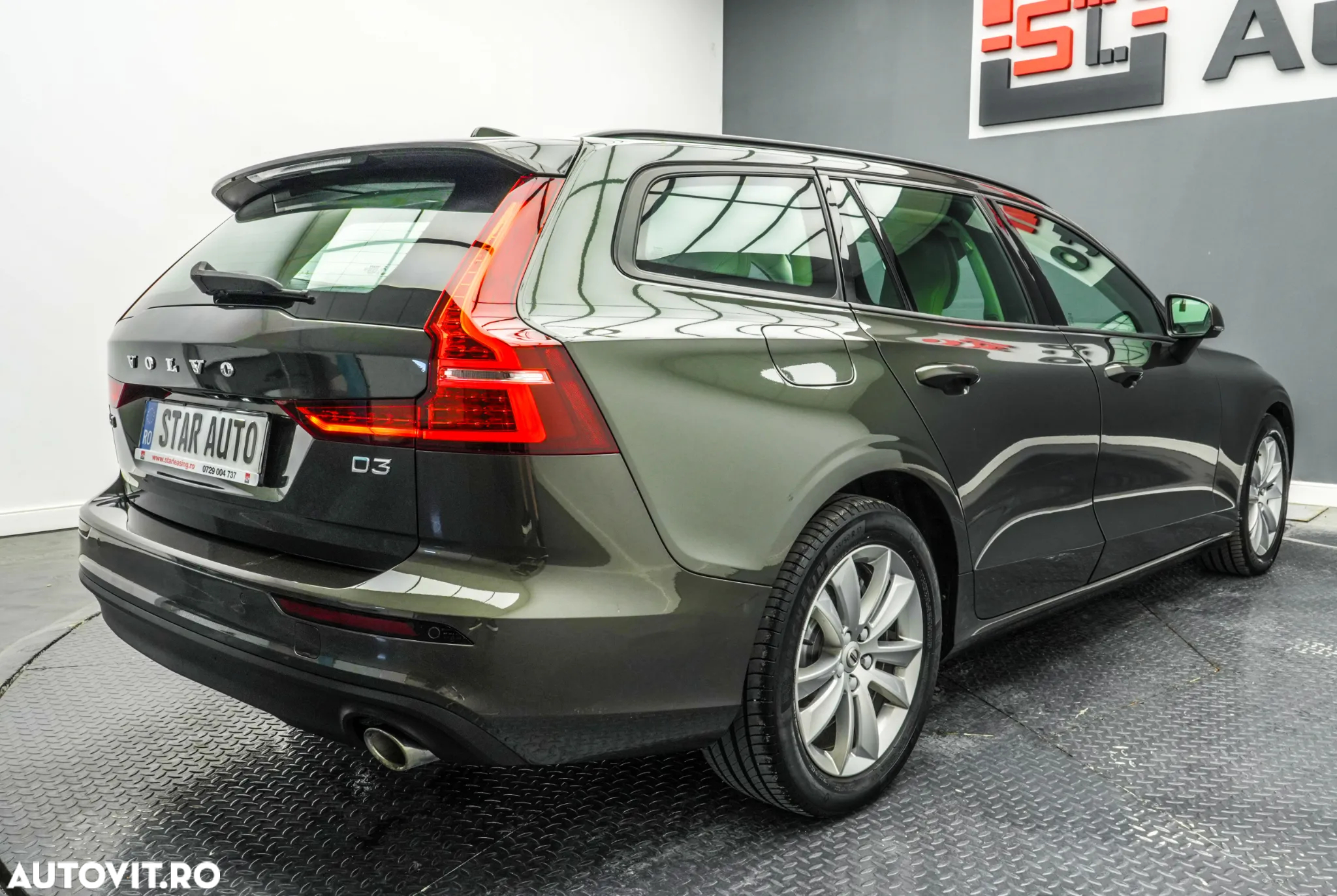 Volvo V60 D3 Momentum Pro - 6