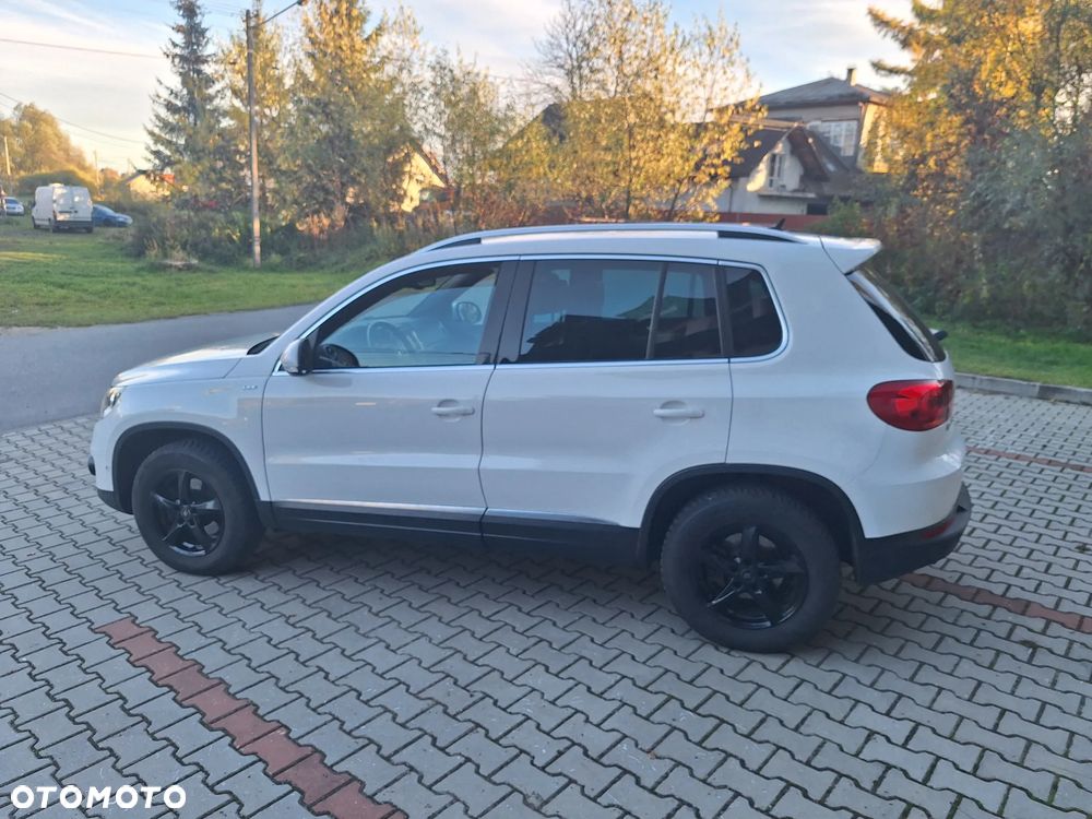 Volkswagen Tiguan 1.4 TSI 4Motion Trend & Fun - 24