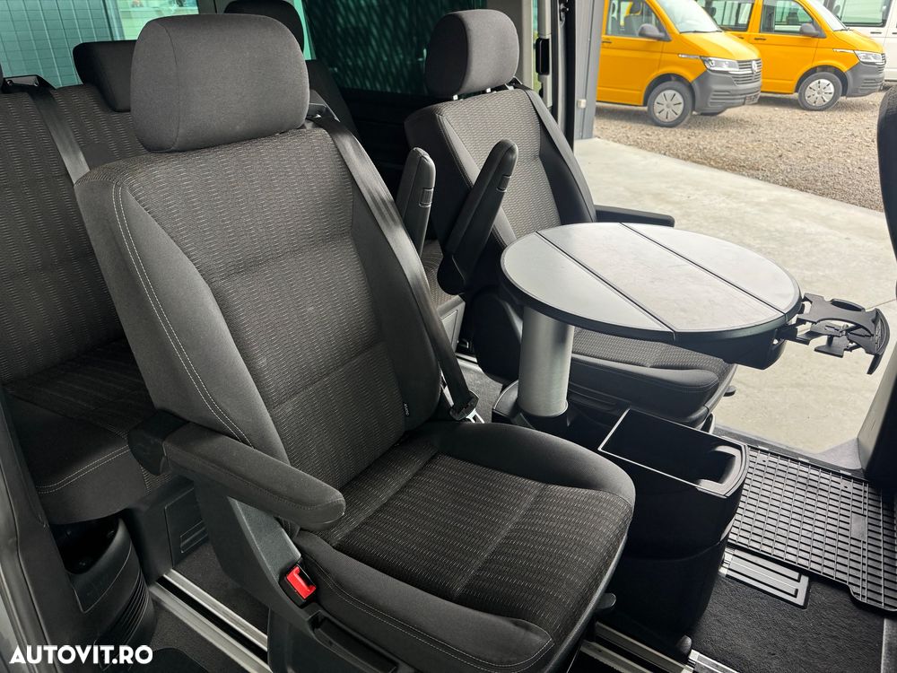Volkswagen Multivan - 13