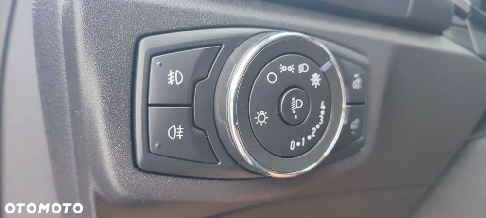 Ford Mondeo - 17