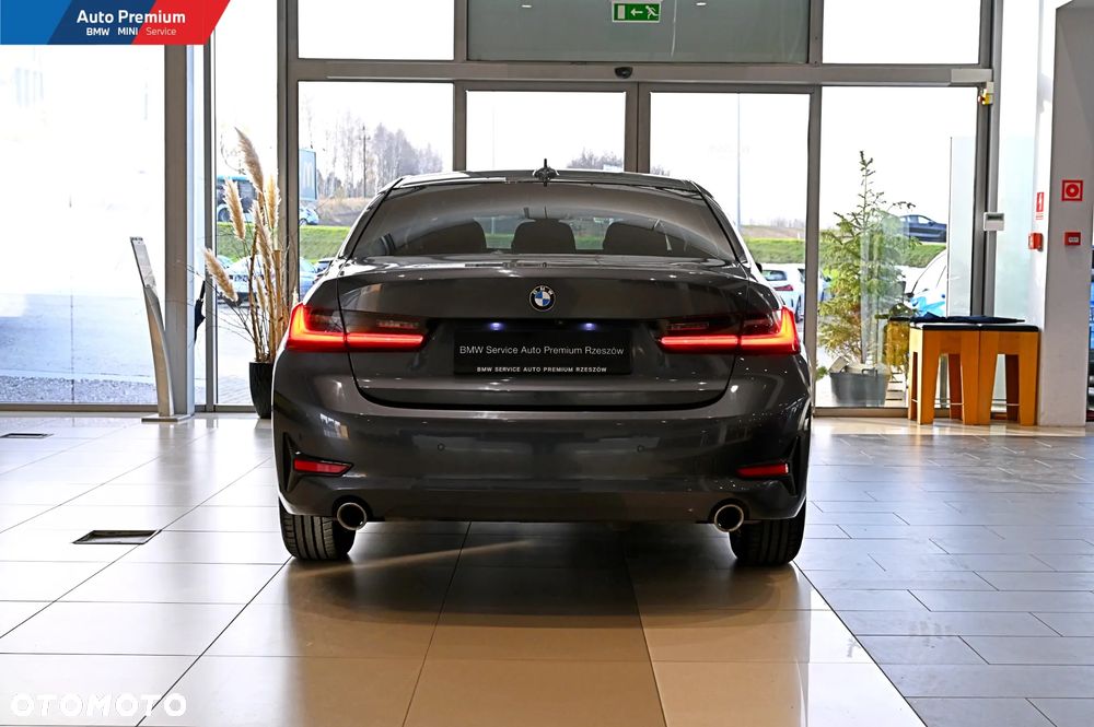 BMW Seria 3 320d Advantage - 15