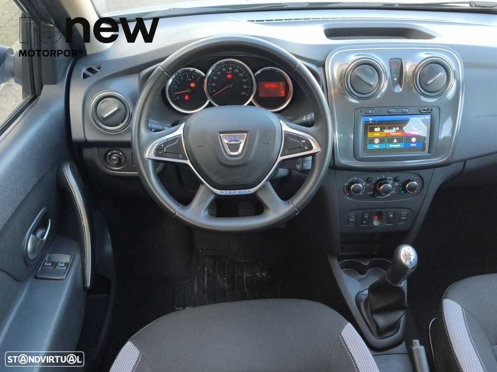 Dacia Sandero 0.9 TCe Stepway - 12