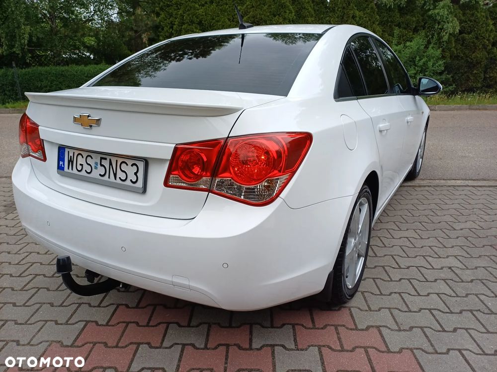 Chevrolet Cruze 2.0 VDCi LS - 24