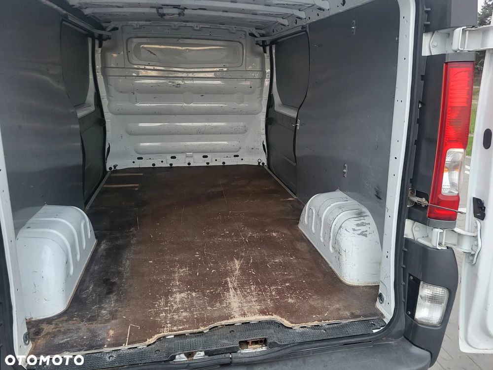 Opel Vivaro - 33