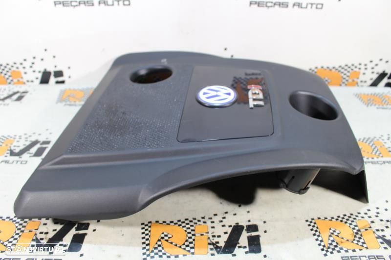 Tampa De Motor Volkswagen Golf Iv (1J1)  038103925 / 038103925Aj / 038 - 5