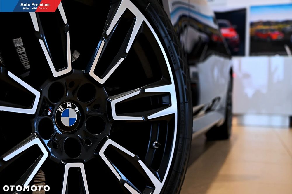 BMW Seria 5 520d xDrive - 25