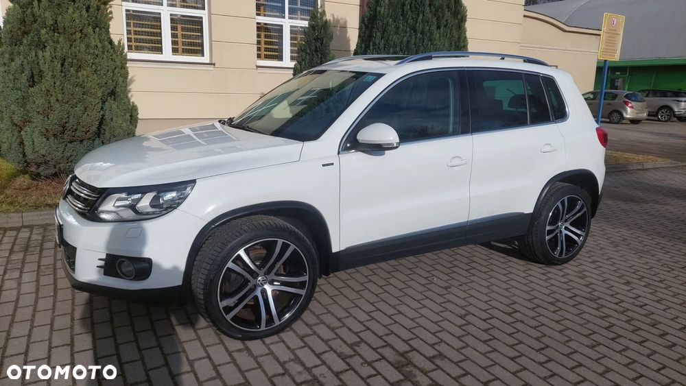 Volkswagen Tiguan 2.0 TDI 4Mot Perfectline R-Style DSG - 18