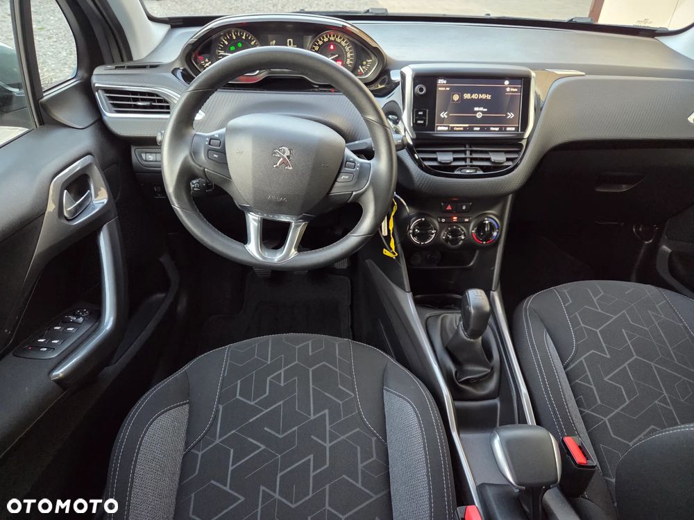 Peugeot 2008 PureTech 82 Active - 18