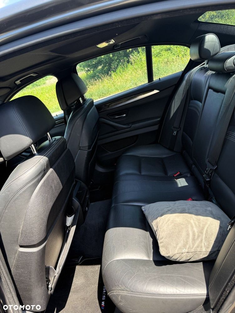 BMW Seria 5 535i Luxury Line - 4