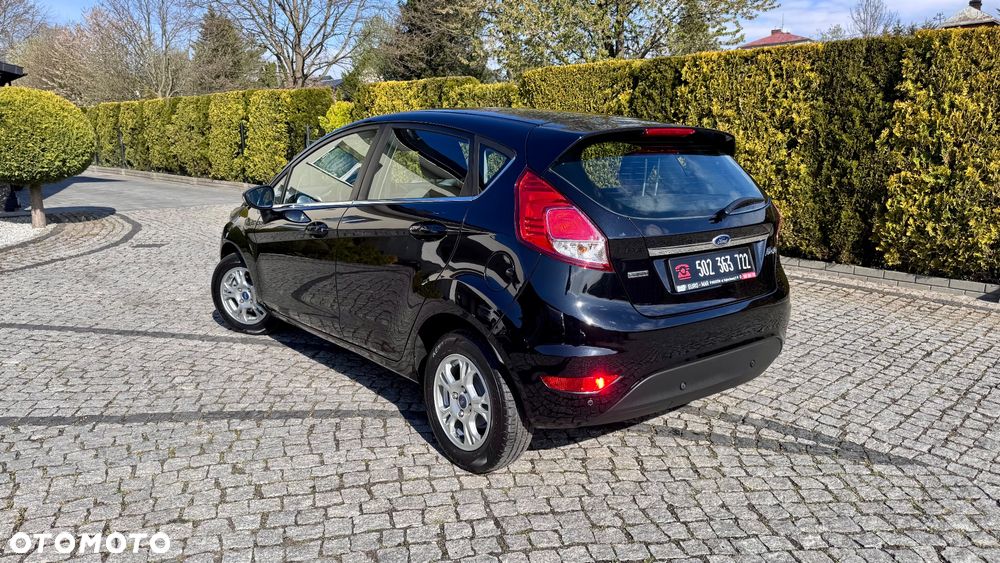 Ford Fiesta 1.6 TDCi Titanium - 24