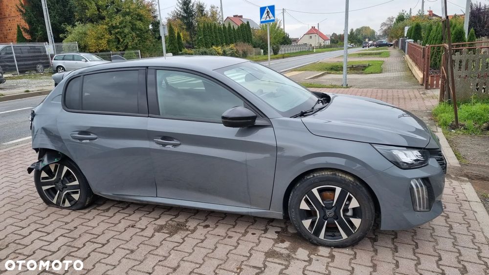 Peugeot 208 1.2 mHEV Active - 6
