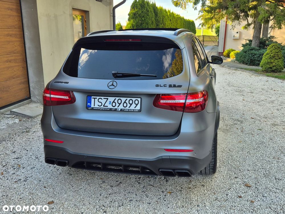 Mercedes-Benz GLC AMG 63 S 4Matic+ AMG Speedshift MCT - 24