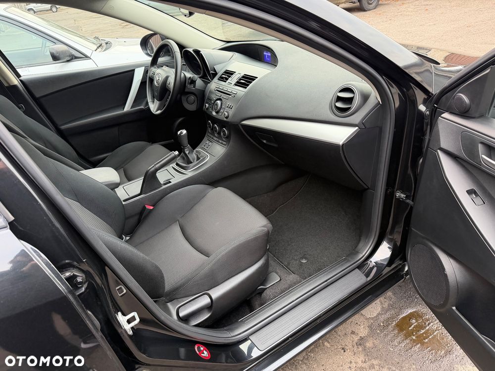 Mazda 3 2.0 Sport Kintaro - 10
