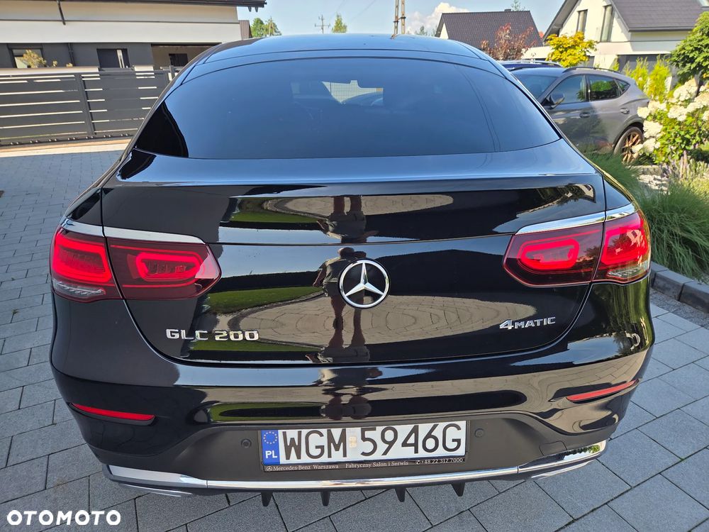 Mercedes-Benz GLC 200 4Matic 9G-TRONIC AMG Line Plus - 13
