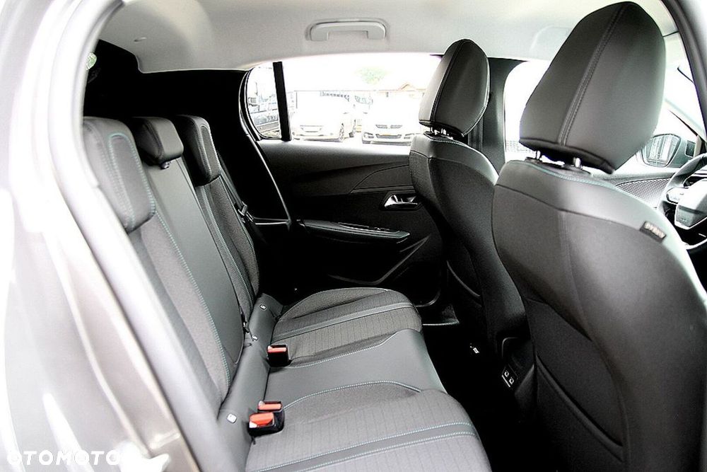 Peugeot 208 1.2 PureTech Allure S&S - 28