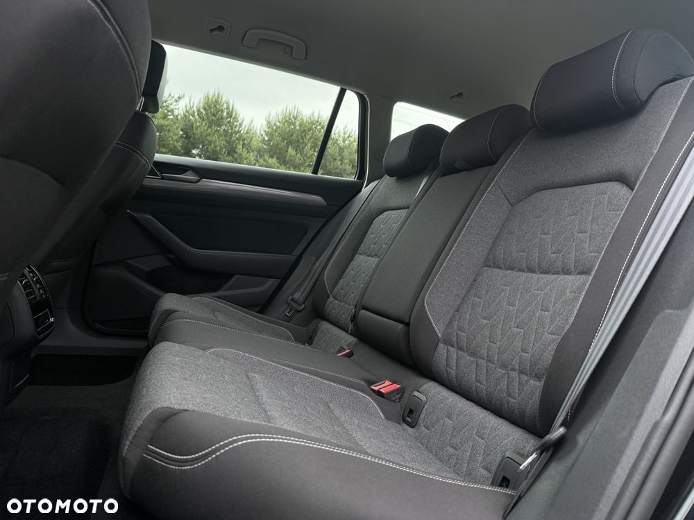 Volkswagen Passat 2.0 TDI BMT Highline DSG7 - 21
