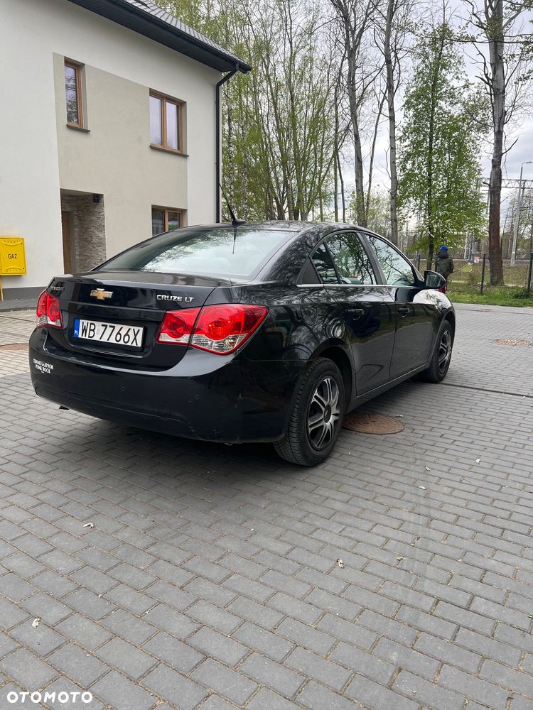 Chevrolet Cruze 1.8 LT - 4