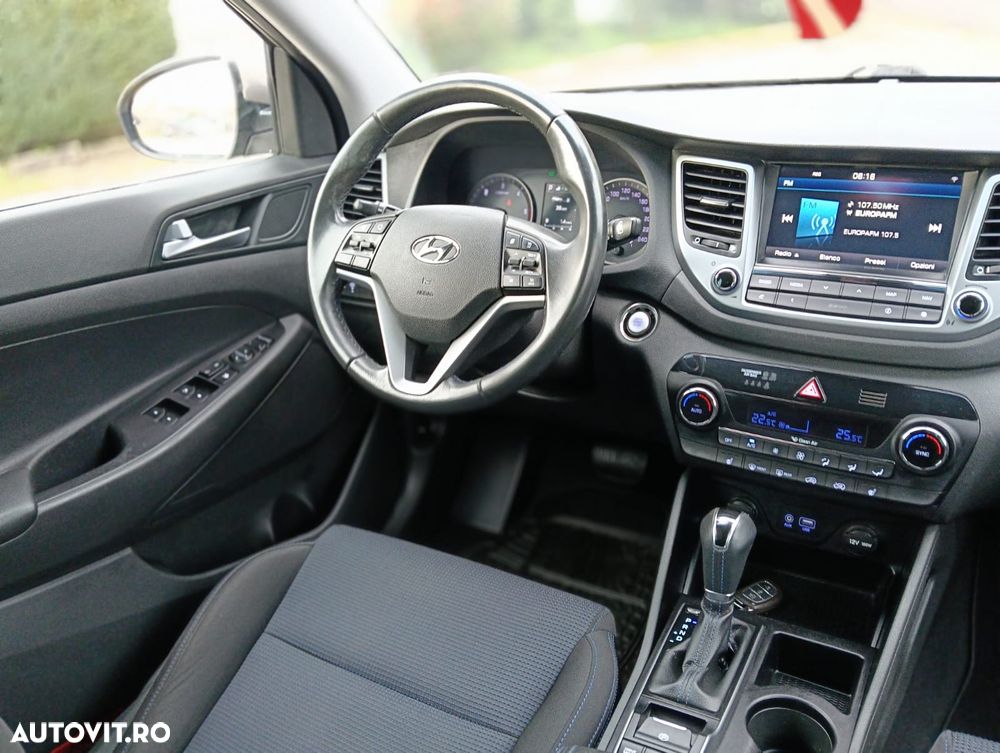 Hyundai Tucson blue 1.7 CRDi 2WD DCT Style - 8