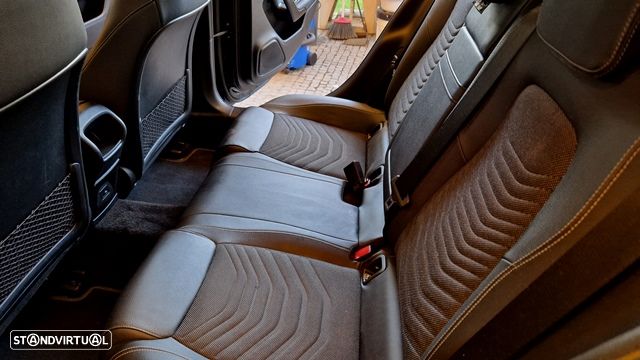 Mercedes-Benz A 250 Limousine e 8G-DCT Progressive - 9