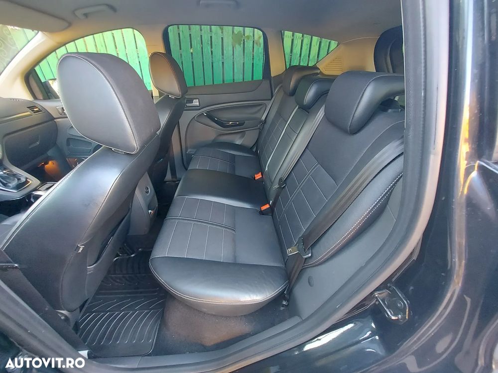 Ford Kuga 2.0 TDCi 4WD Titanium - 14