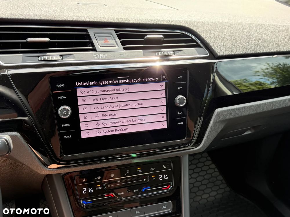 Volkswagen Touran 1.5 TSI EVO Highline DSG - 20