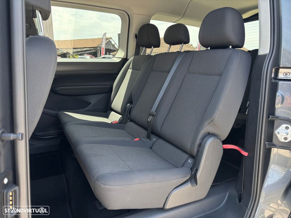 VW Caddy Maxi 2.0 TDI - 19
