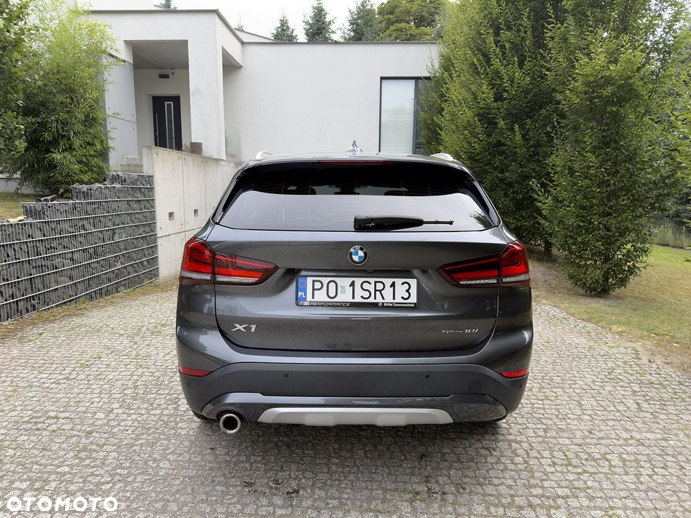 BMW X1 sDrive18i xLine - 5