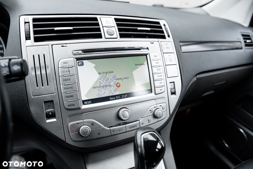 Ford Kuga 2.5 4x4 Titanium - 30