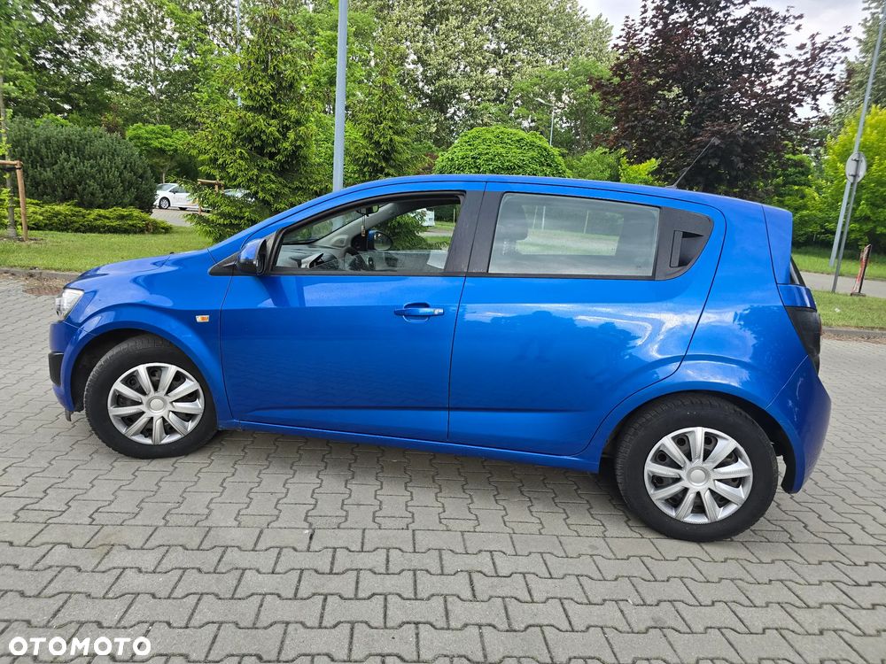 Chevrolet Aveo 1.3 D LTZ - 25