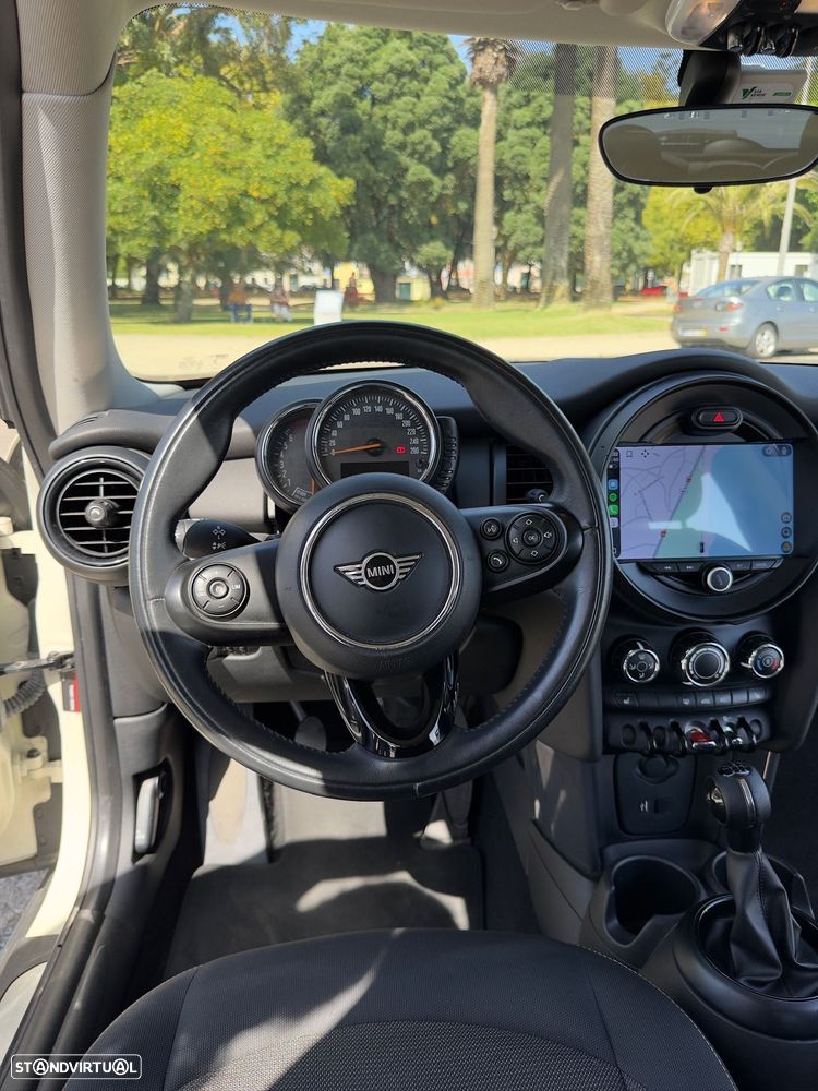 MINI 3 Portas - 14