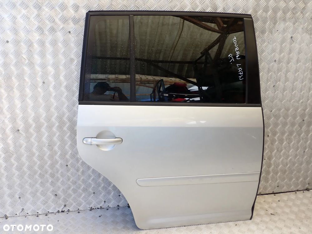 DRZWI PRAWY  PRZÓD VW TOURAN KOD LAKIERU LA7W 450 ZŁ - 2