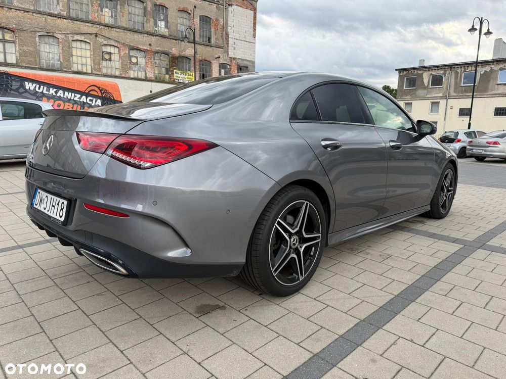 Mercedes-Benz CLA 200 AMG Line 7G-DCT - 3