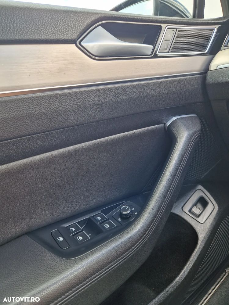 Volkswagen Passat 2.0 TDI (BlueMotion Technology) Comfortline - 9