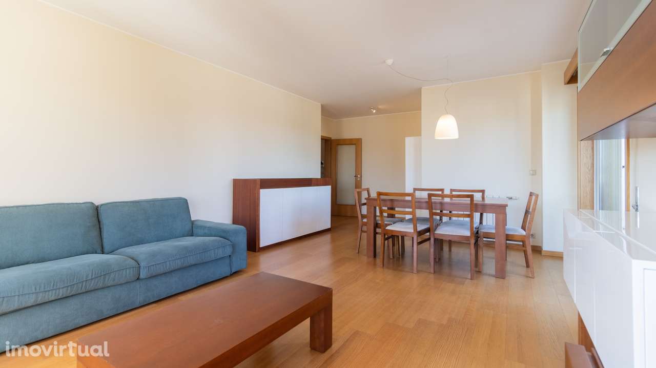 T3 Prelada, Ramalde, junto ao Metro, 6º andar com elevadores e garagem - Grande imagem: 4/30