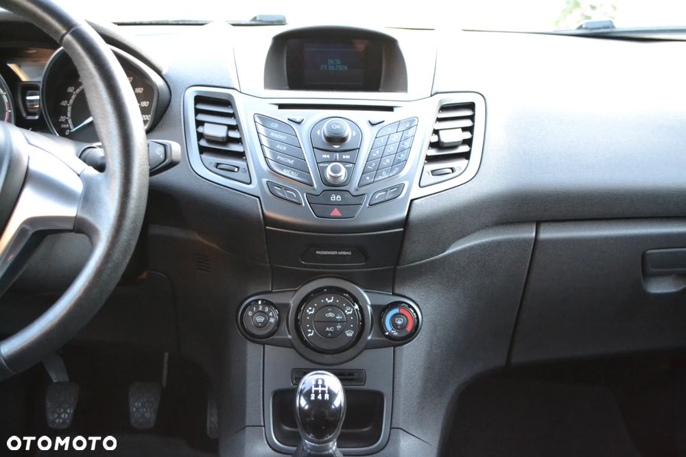 Ford Fiesta - 17