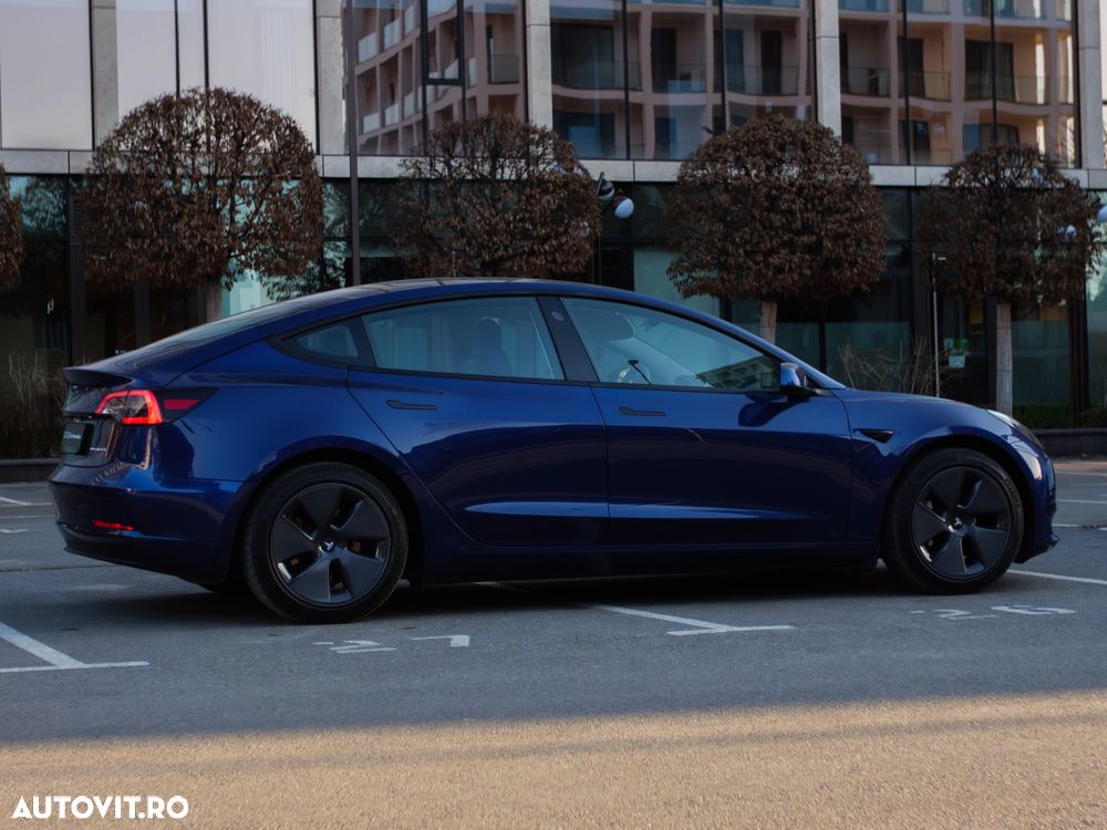 Tesla Model 3 Langstreckenbatterie Allradantrieb Dual Motor - 35