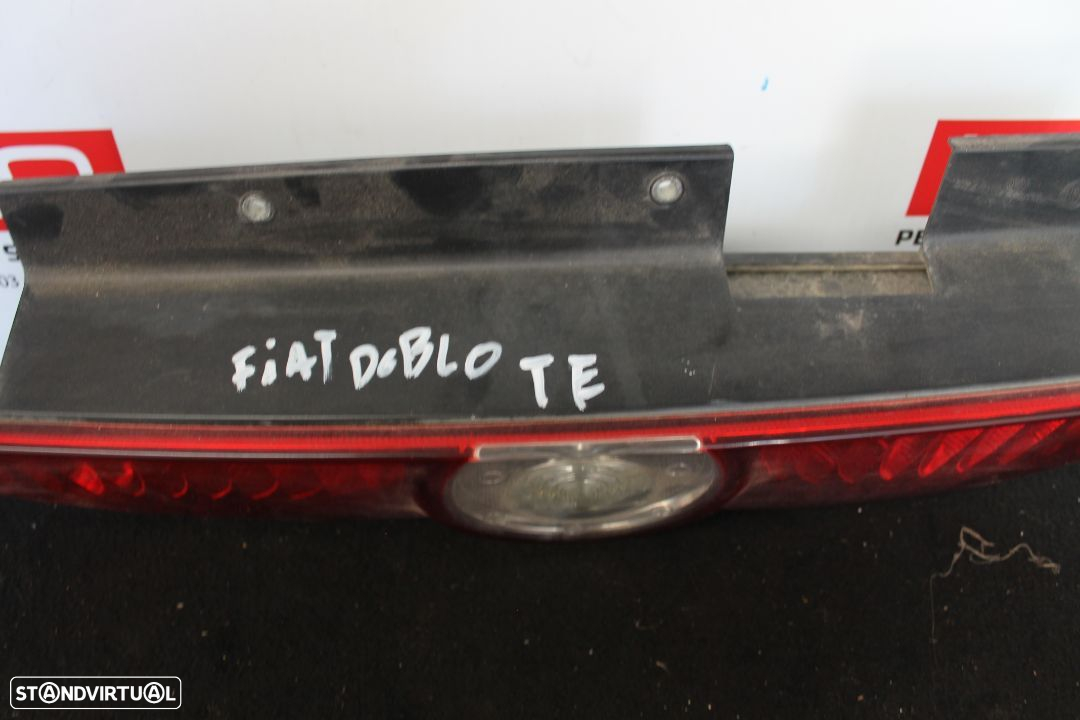 Farolim Fiat Dobló - 3