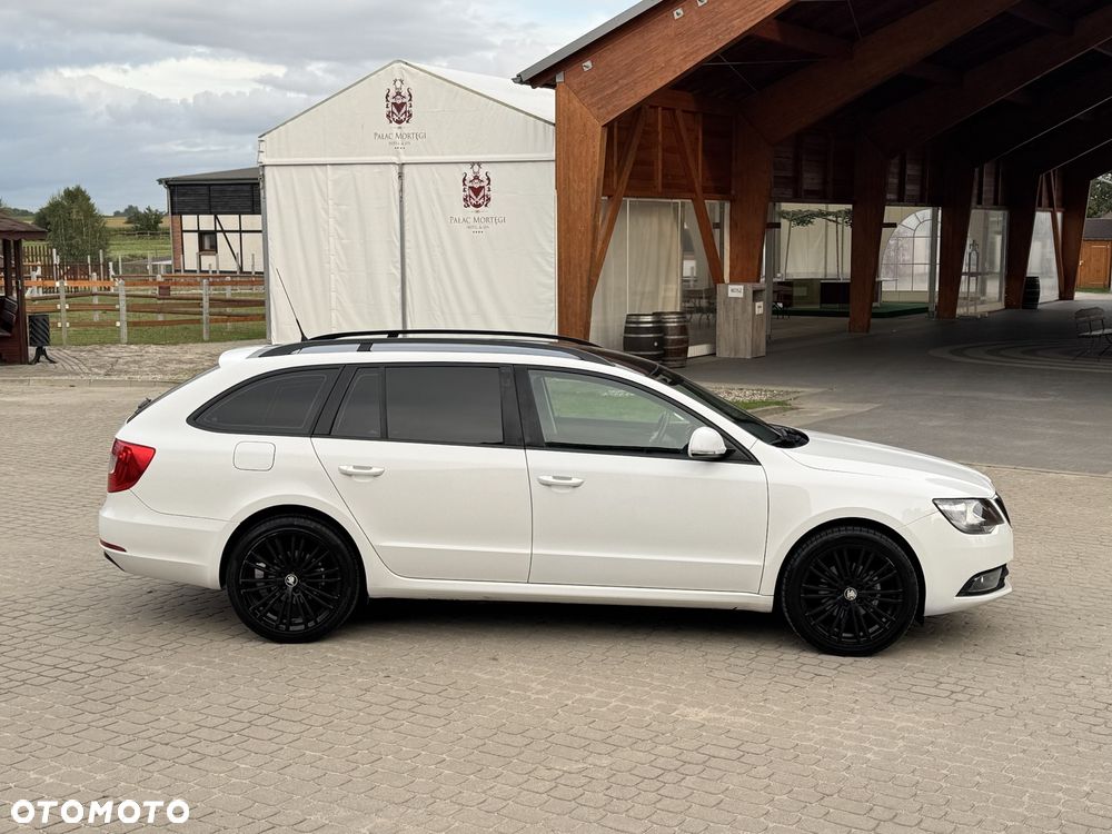 Skoda Superb 1.6 TDI Exclusive - 12