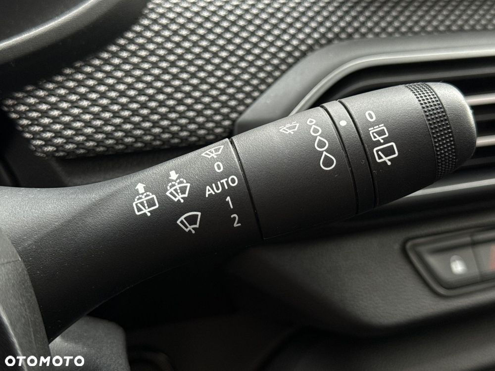 Dacia Jogger 1.0 TCe Extreme 7os - 23