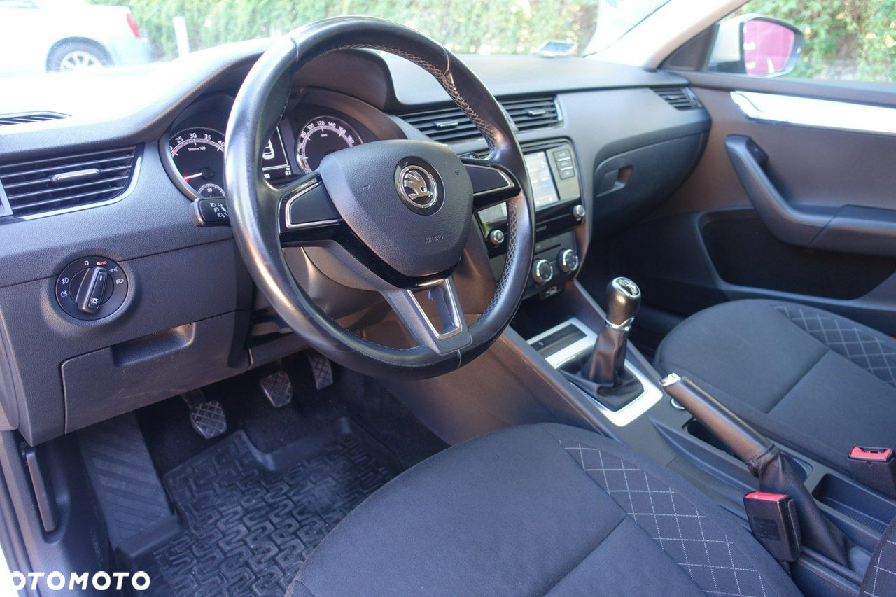 Skoda Octavia - 10