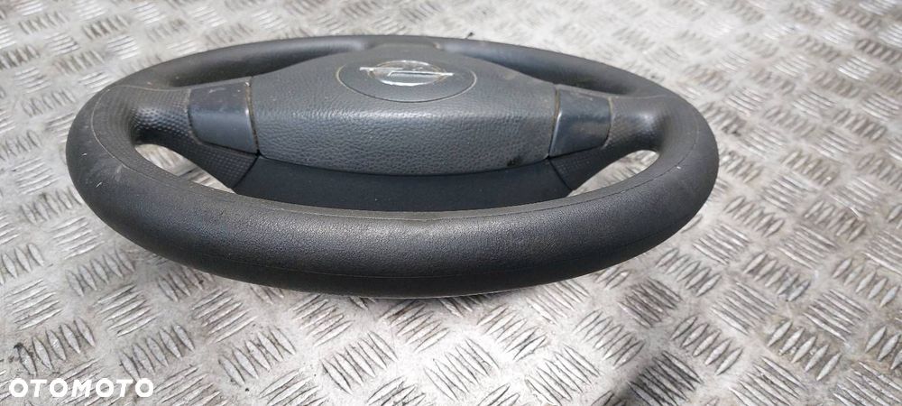 KIEROWNICA + PODUSZKA AGILA A - 3