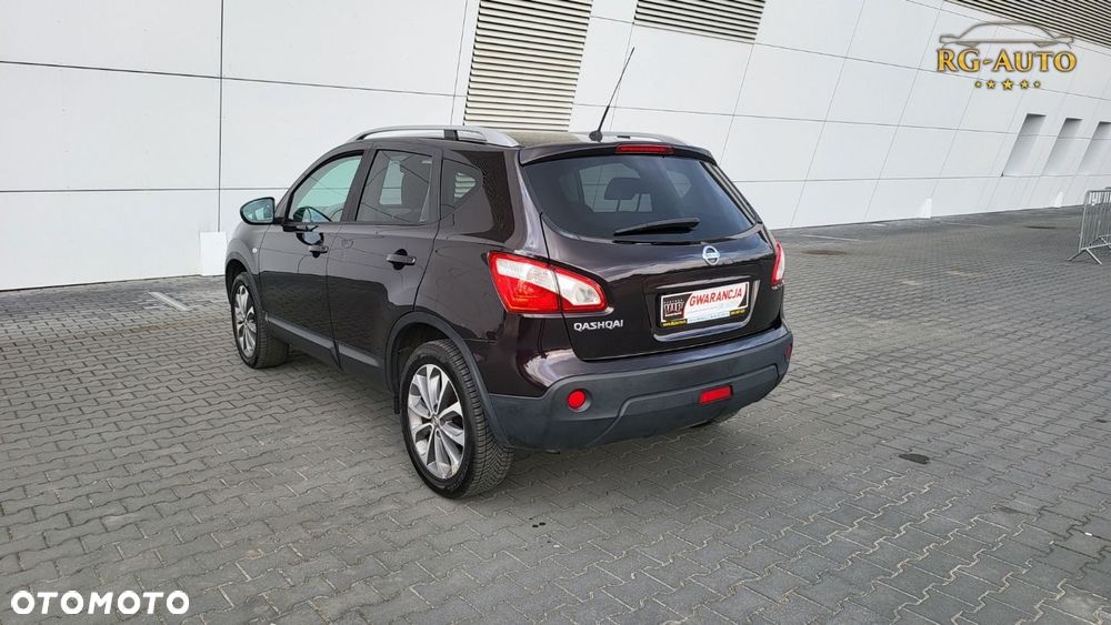 Nissan Qashqai - 12