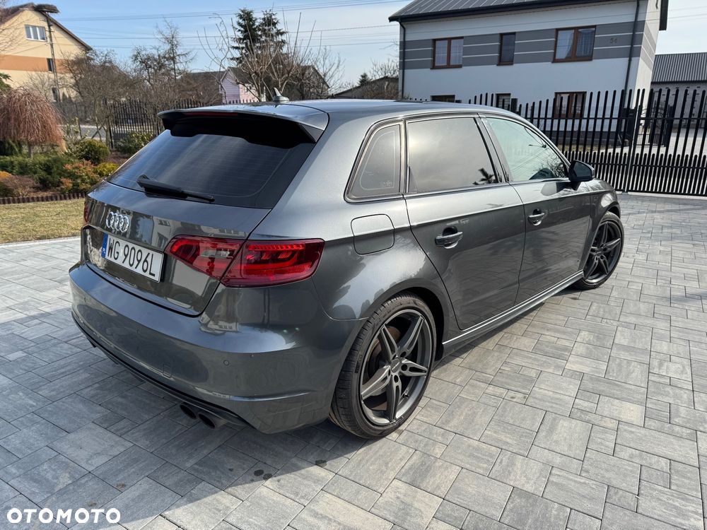 Audi S3 S tronic - 10
